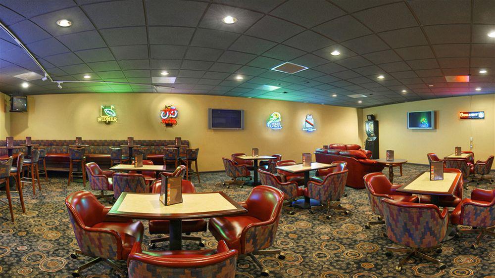 Red Lion Hotel 3*